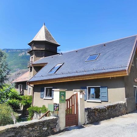 Chateau Du Vigny - Maison D'Hotes Saint-Michel-de-Maurienne Eksteriør billede